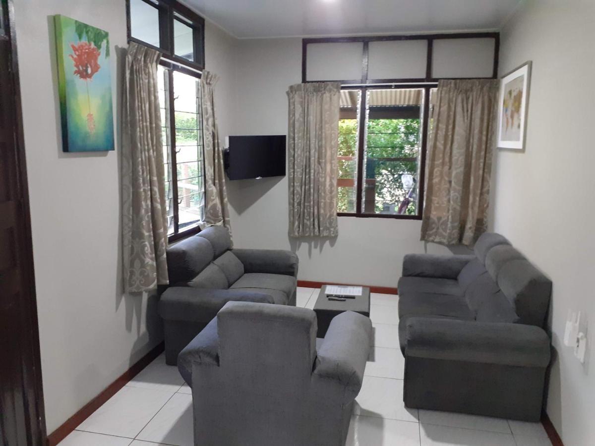 דירות פרמריבו Max Garden And Pool מראה חיצוני תמונה